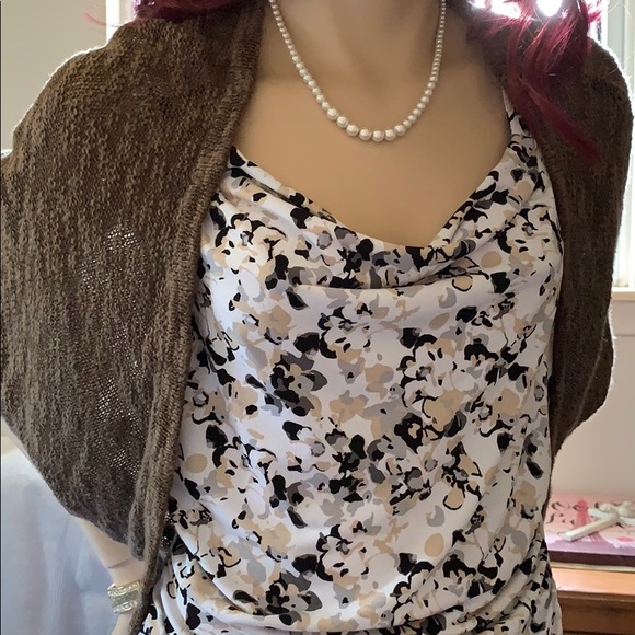 Decree knit shrug (brown) - Picture 5 of 11